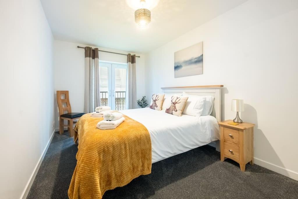 Modern City Centre Apartment In Inverness Esterno foto